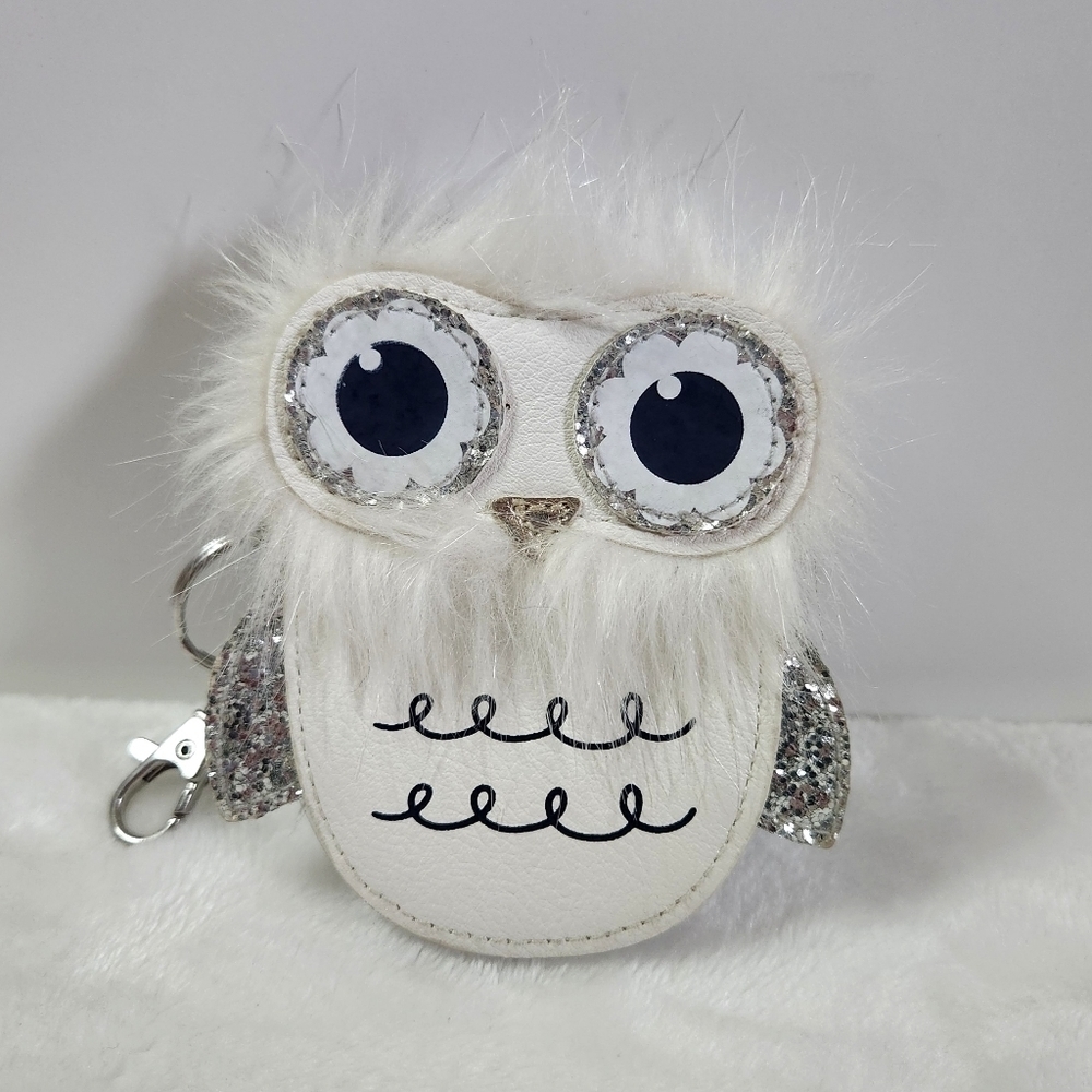 Target Owl Faux Leather Fur Trim White Silver Glitter Coin Purse Keychain NWOT